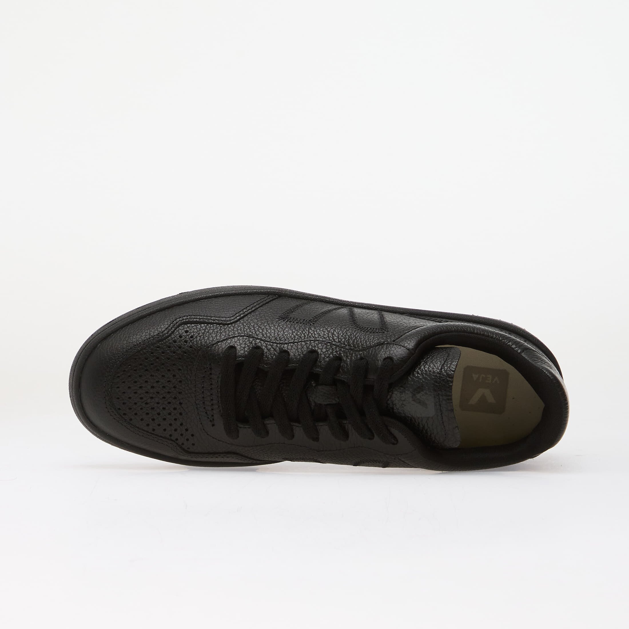 Veja Сникърси V-90 Zz Grained Oil Leath Full-Black