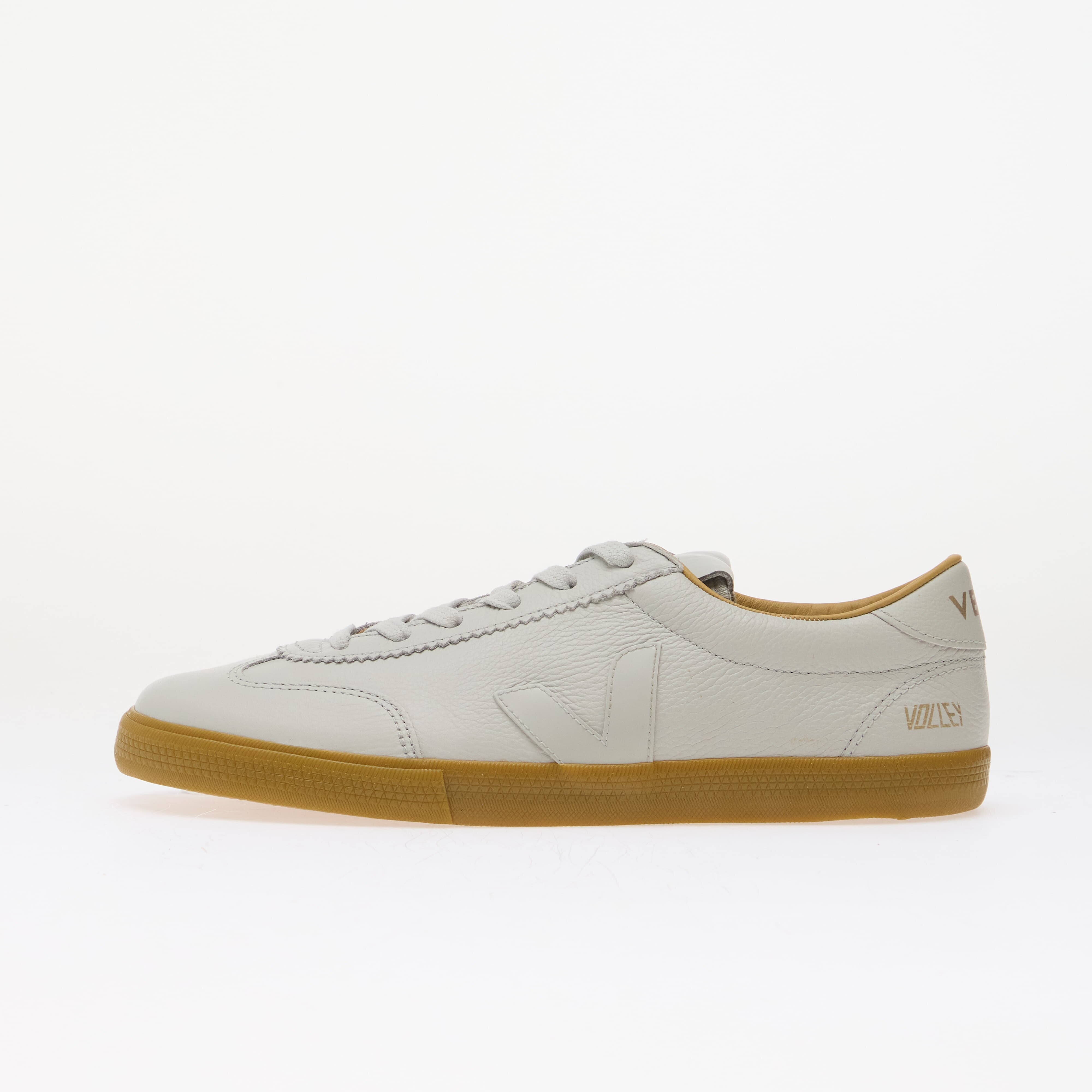 Veja Сникърси Volley Sig Grained Oil Leather Pearl