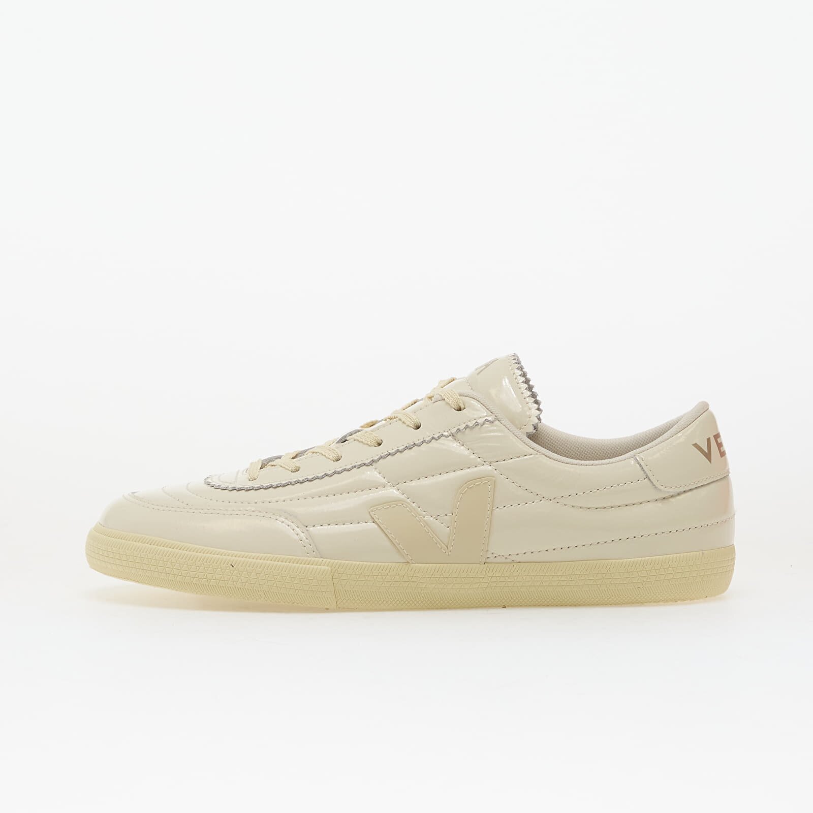 Veja Сникърси W Panenka Off-White