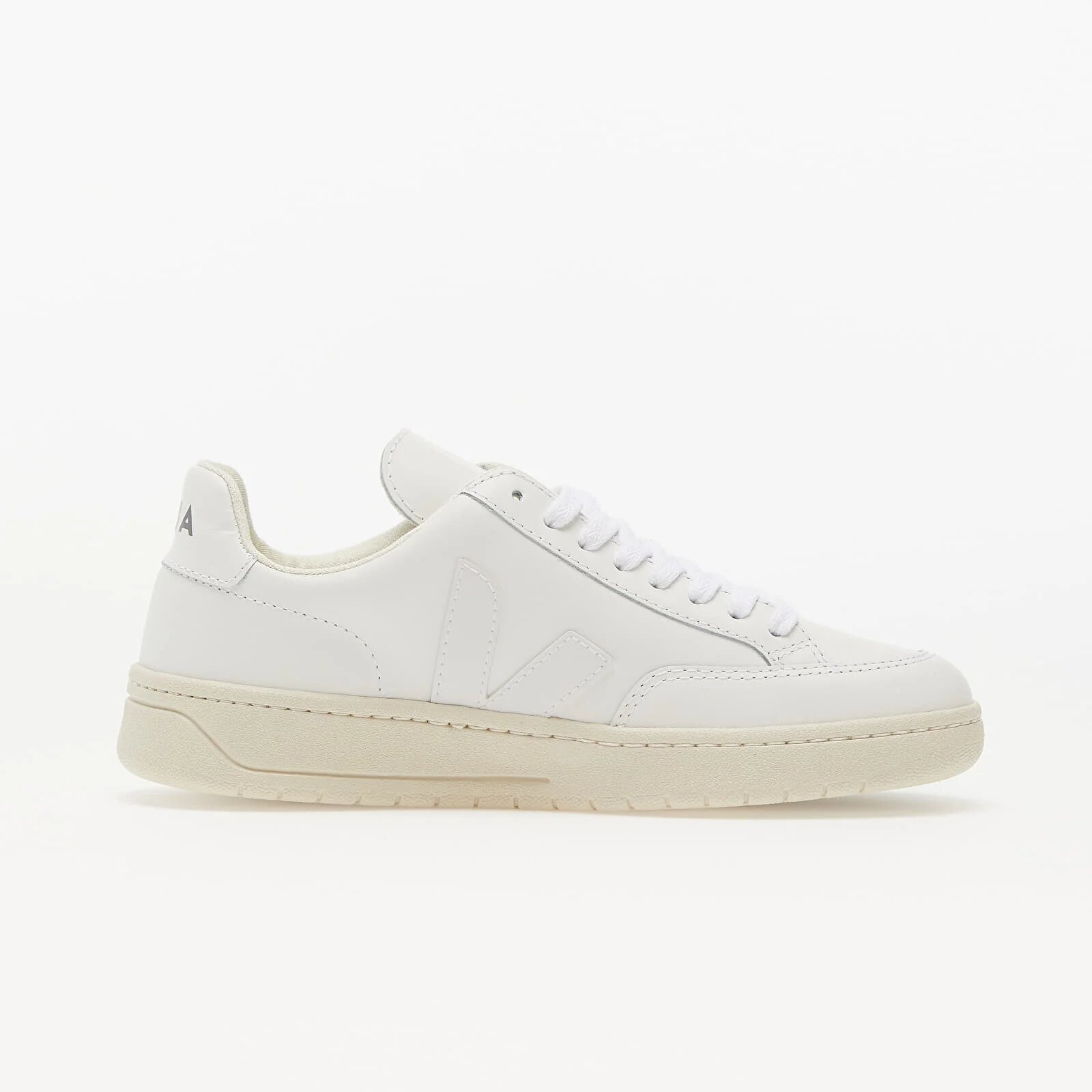 Veja Сникърси W V-12 Leather Extra White