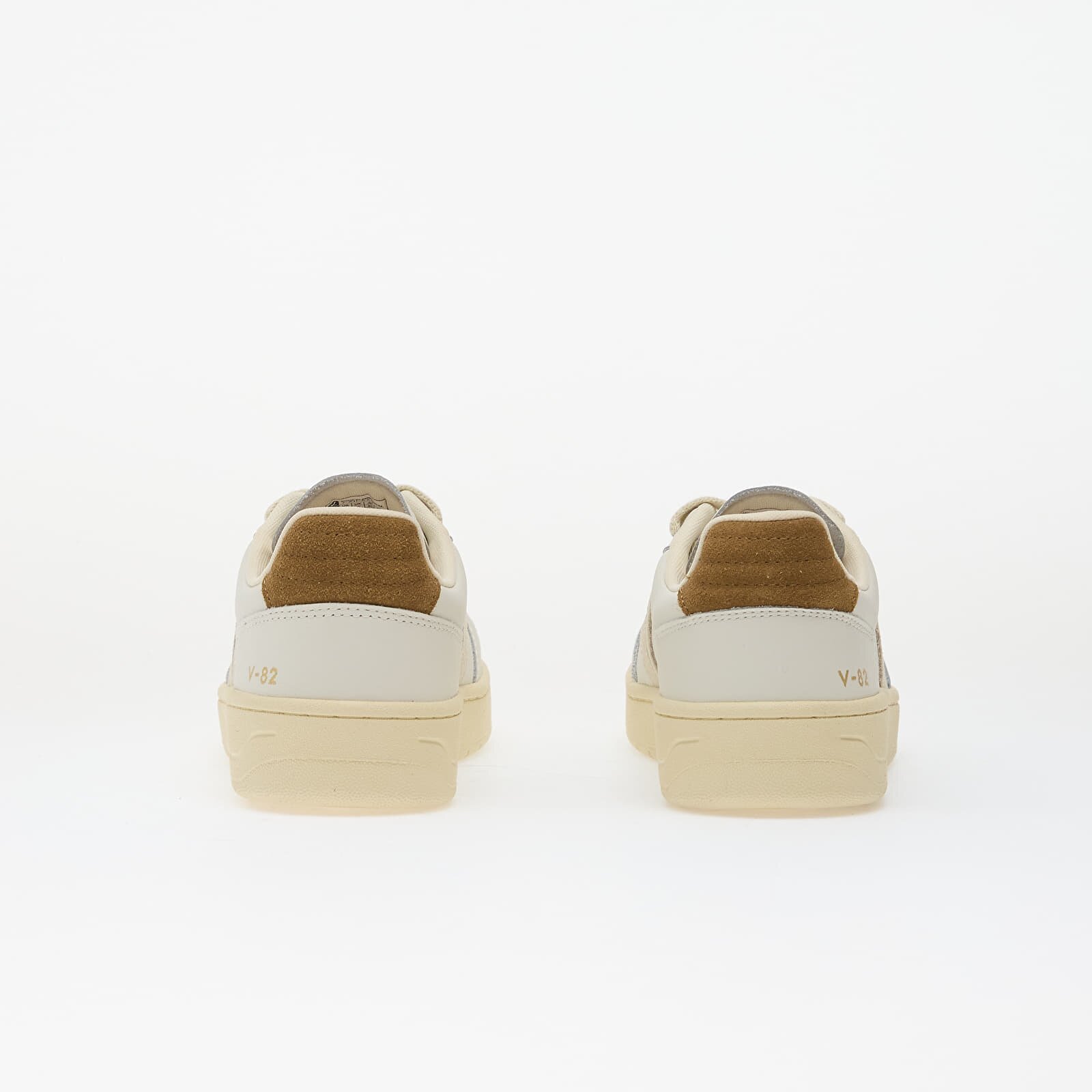 Veja Сникърси W V-82 II White/ Pierre/ Tent