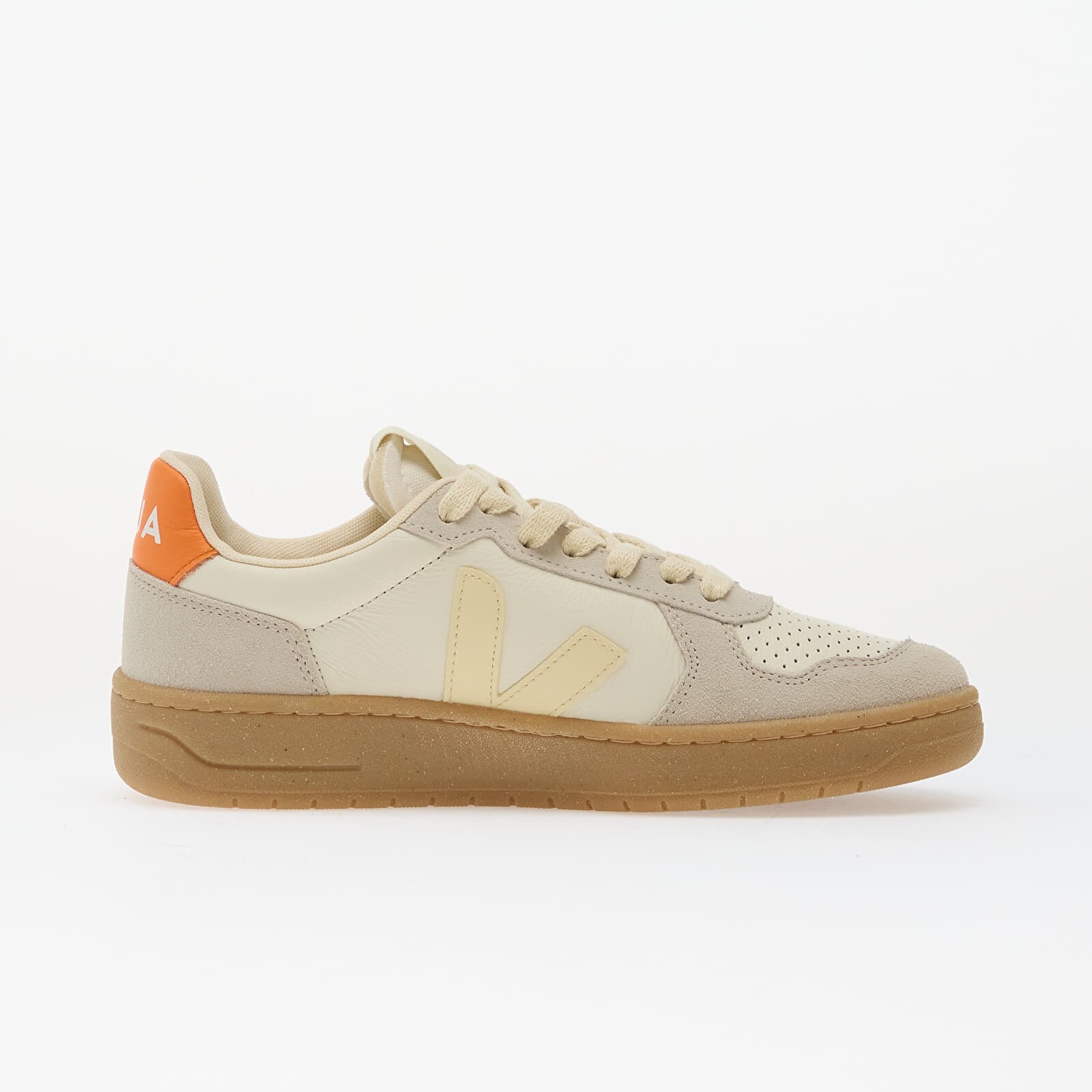 Veja Сникърси W V-82 Pure/ Calcaire/ Fury