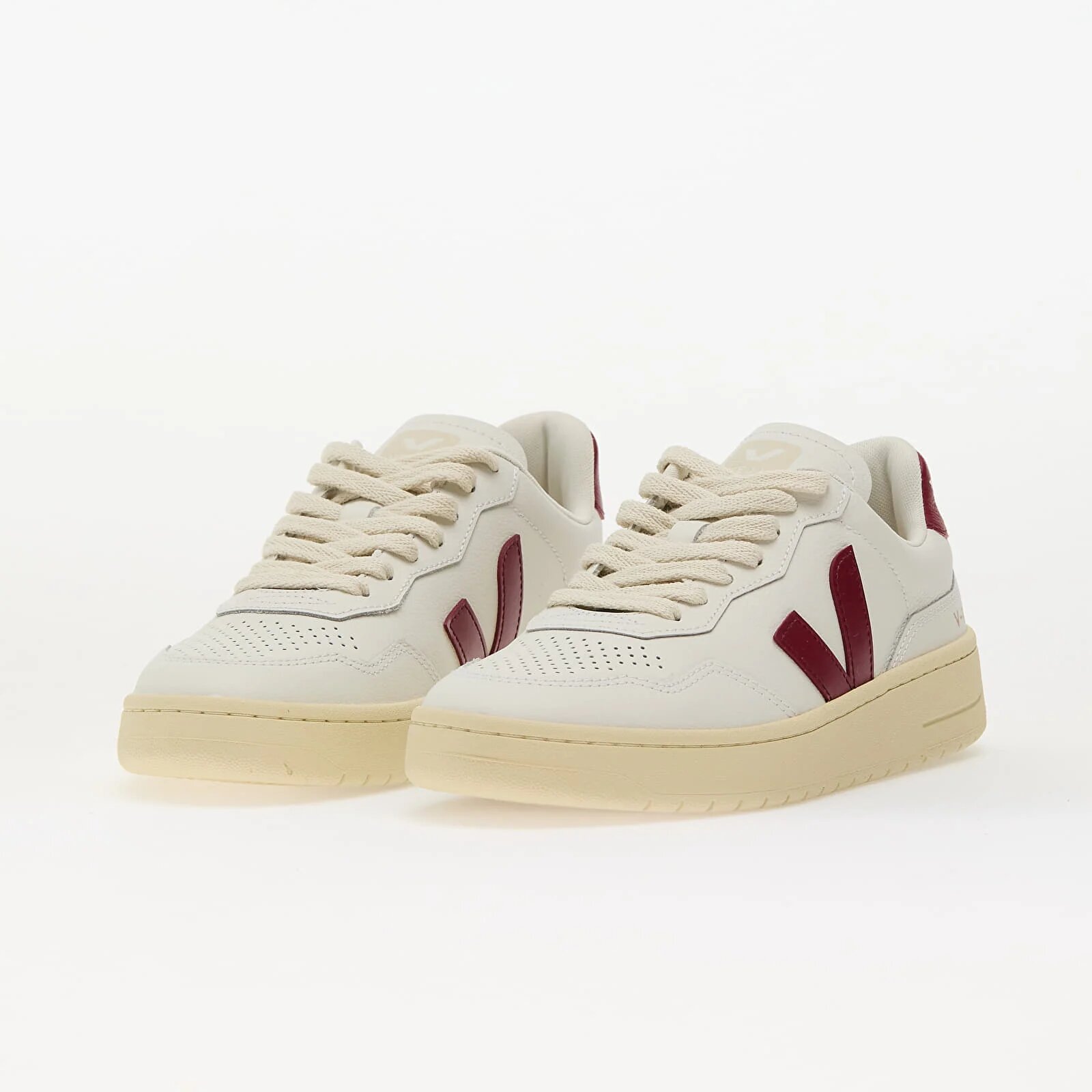 Veja Сникърси W V-90 O.T Leather Ex-White_Marsala