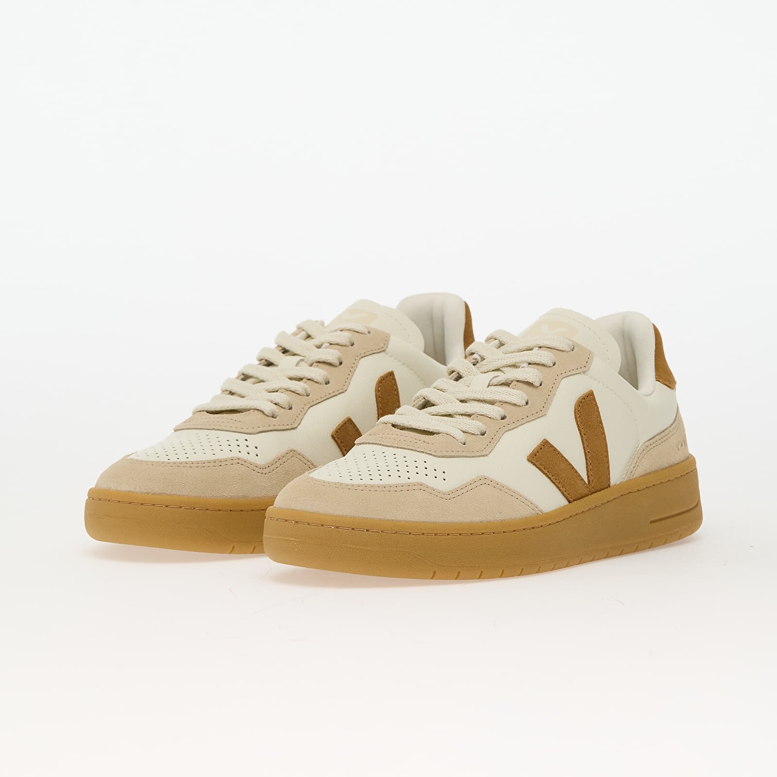 Veja Сникърси W V-90 O.T. Pure_Camel_Alm_Natural