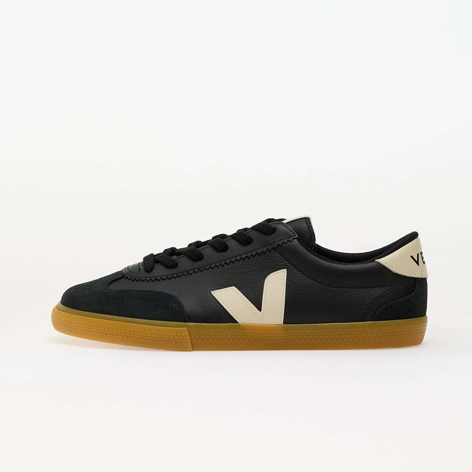 Veja Сникърси W Volley O.T. Leather Black_Pierre