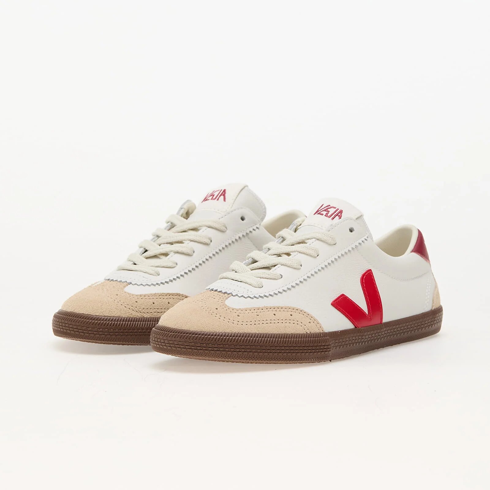 Veja Сникърси W Volley White Pekin Bark