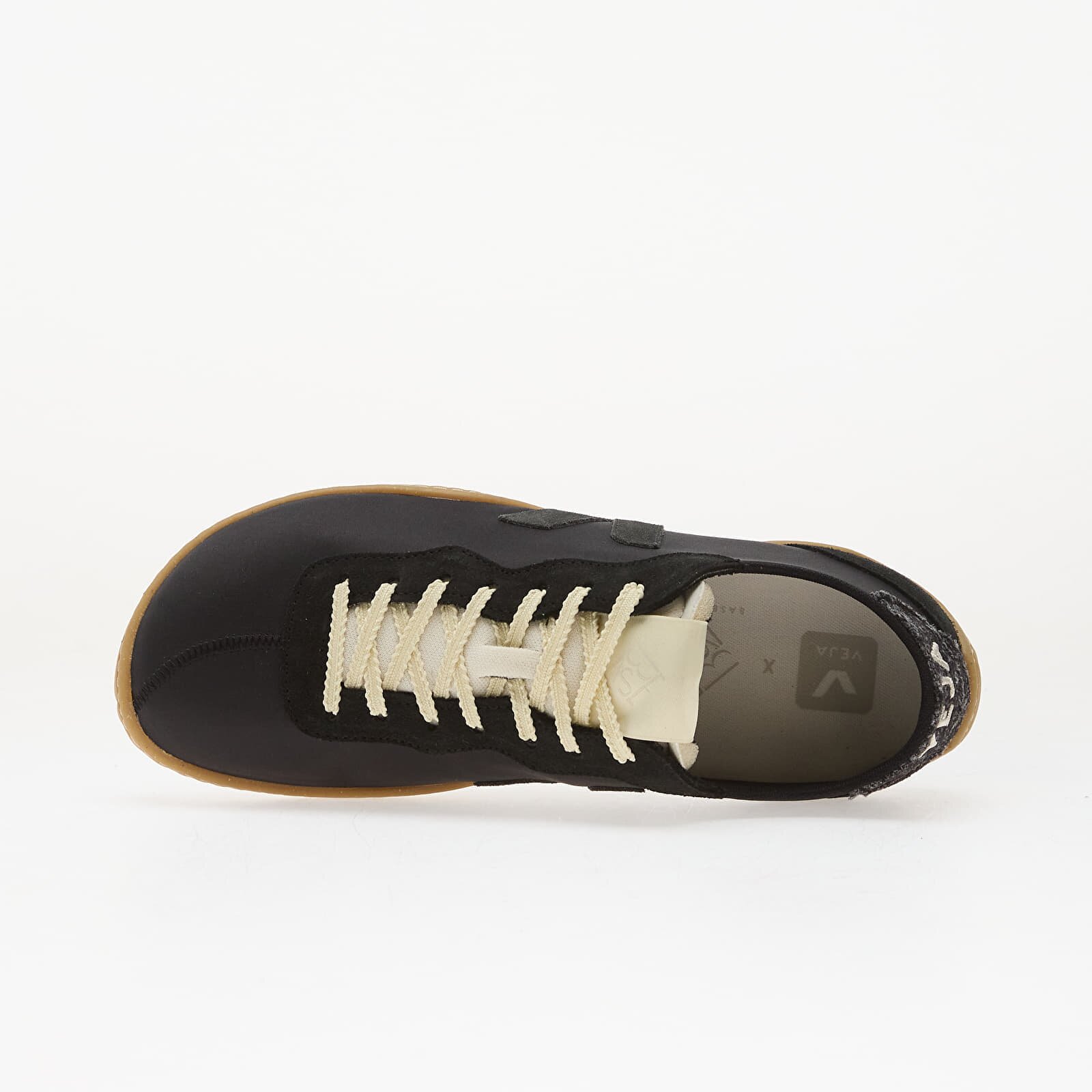 Veja Сникърси W x Baserange Jitsu Black