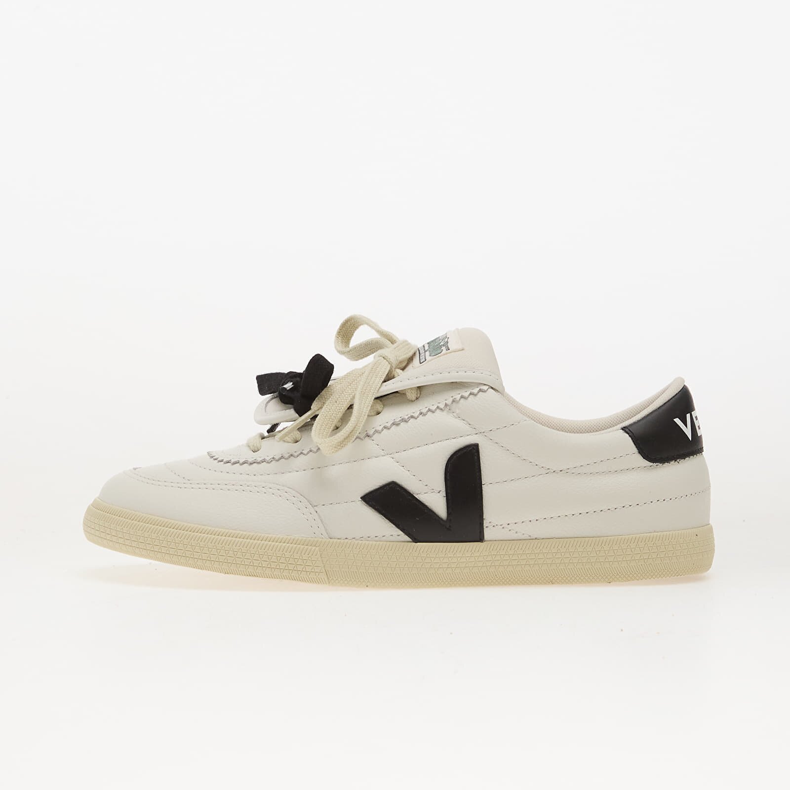 Veja Сникърси W x Magliano Panenka White