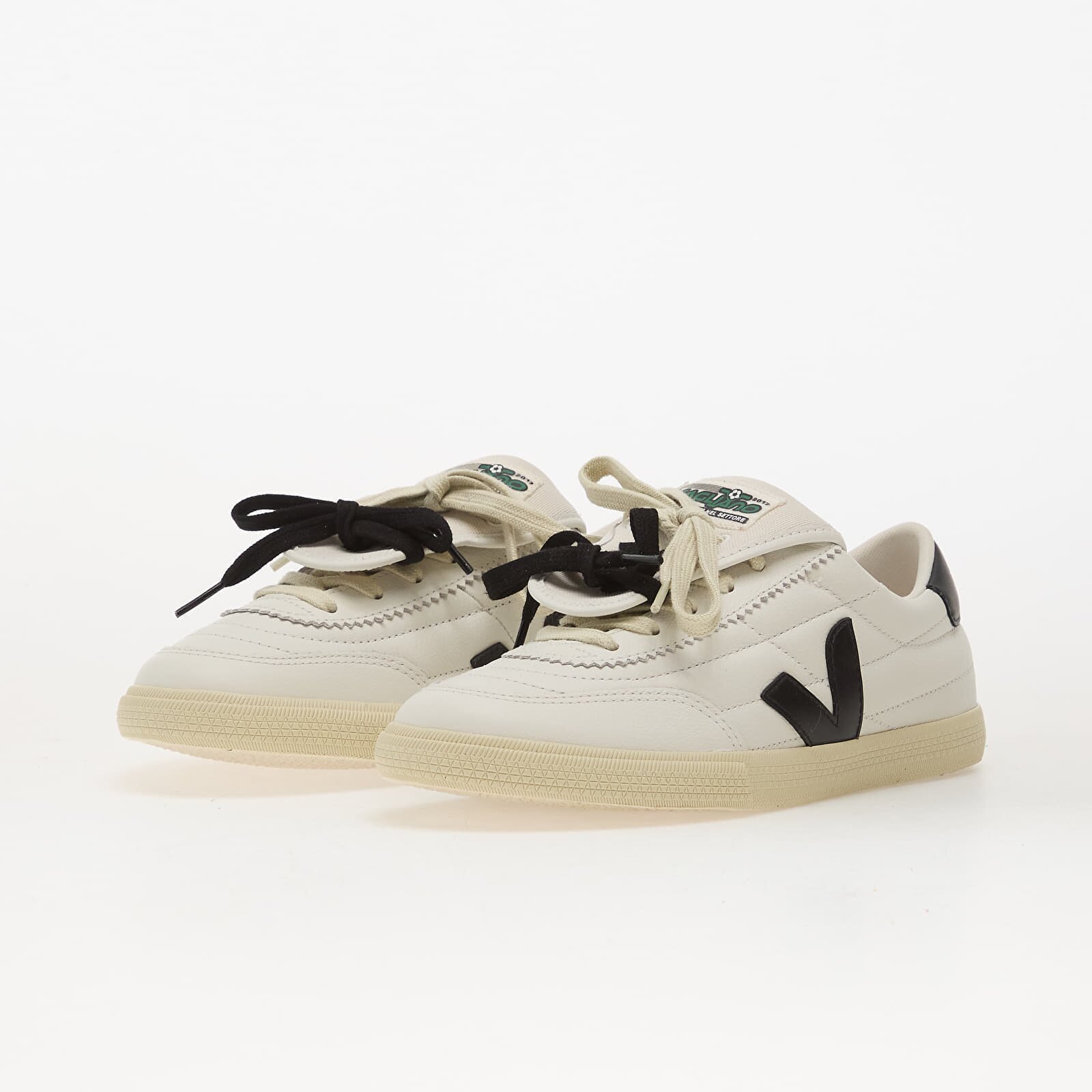 Veja Сникърси W x Magliano Panenka White