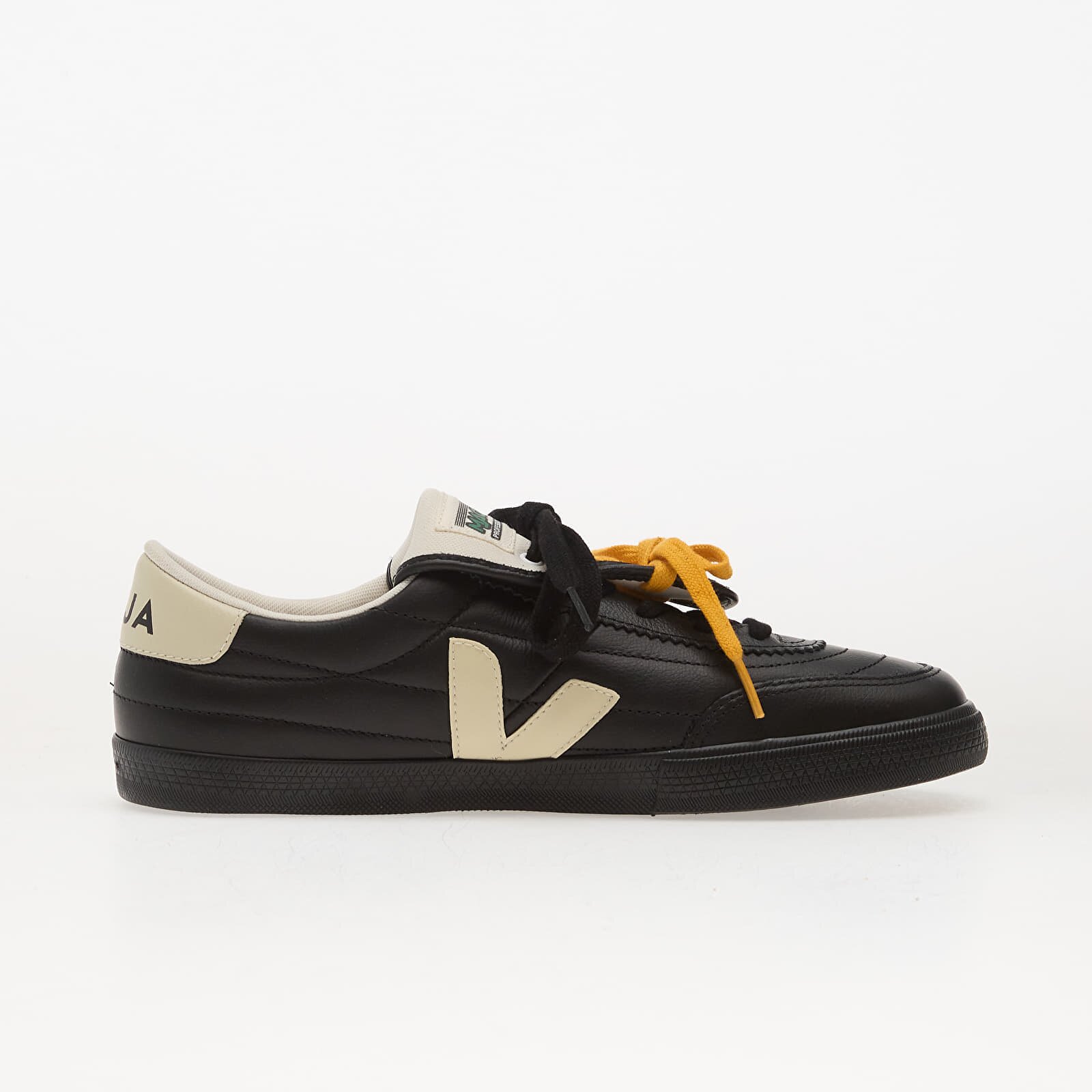 Veja Сникърси x Magliano Panenka Black