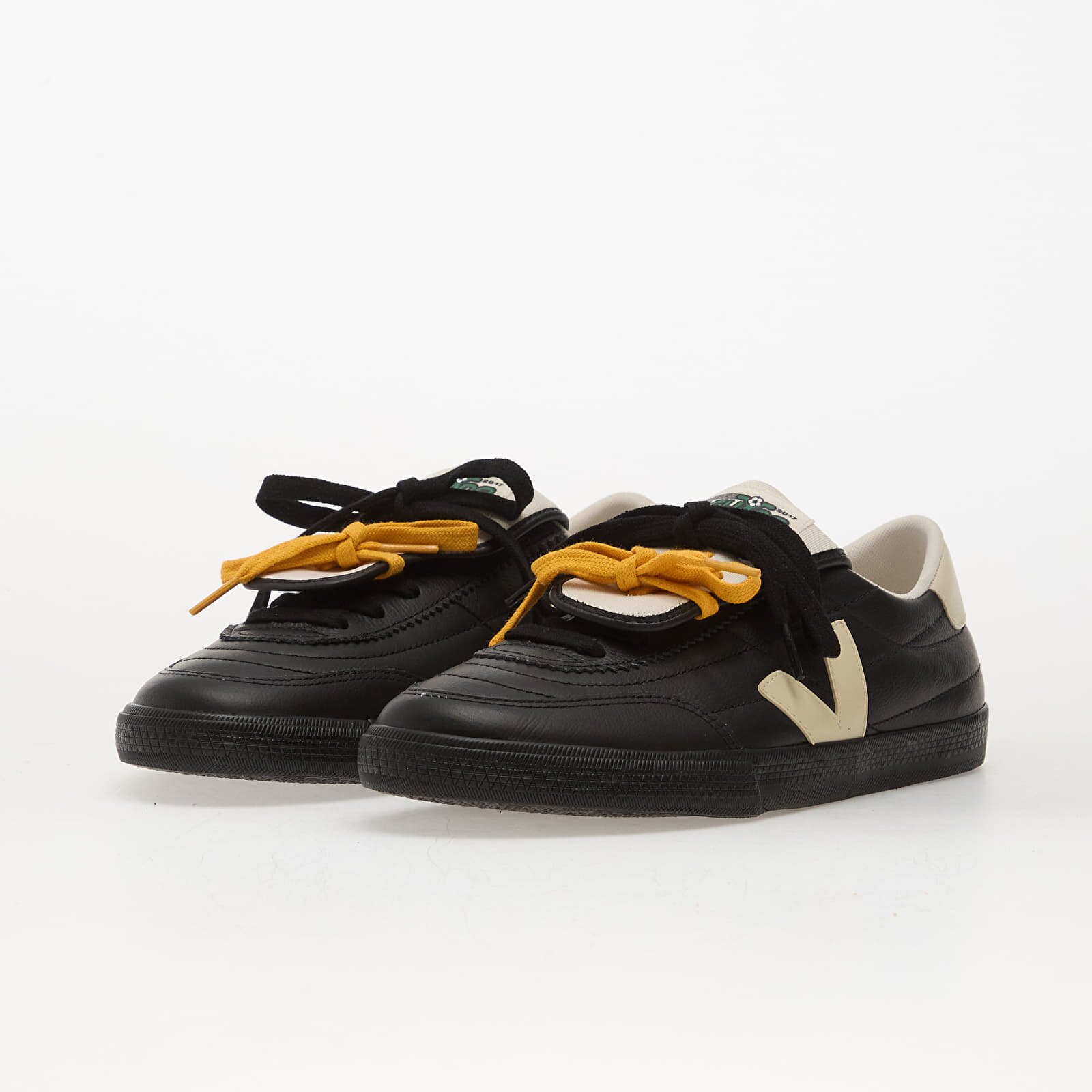 Veja Сникърси x Magliano Panenka Black