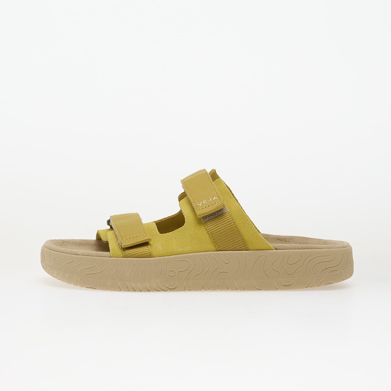 Veja W Arpoador Liquor/ Ocre