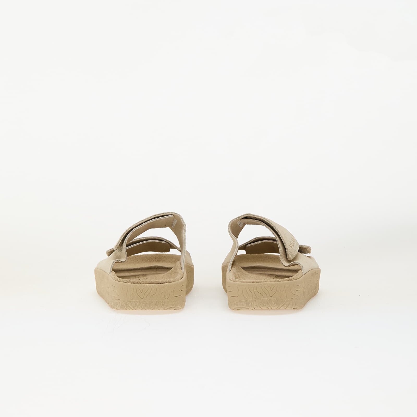 Veja W Etna Suede Soft Pierre Alm Almond