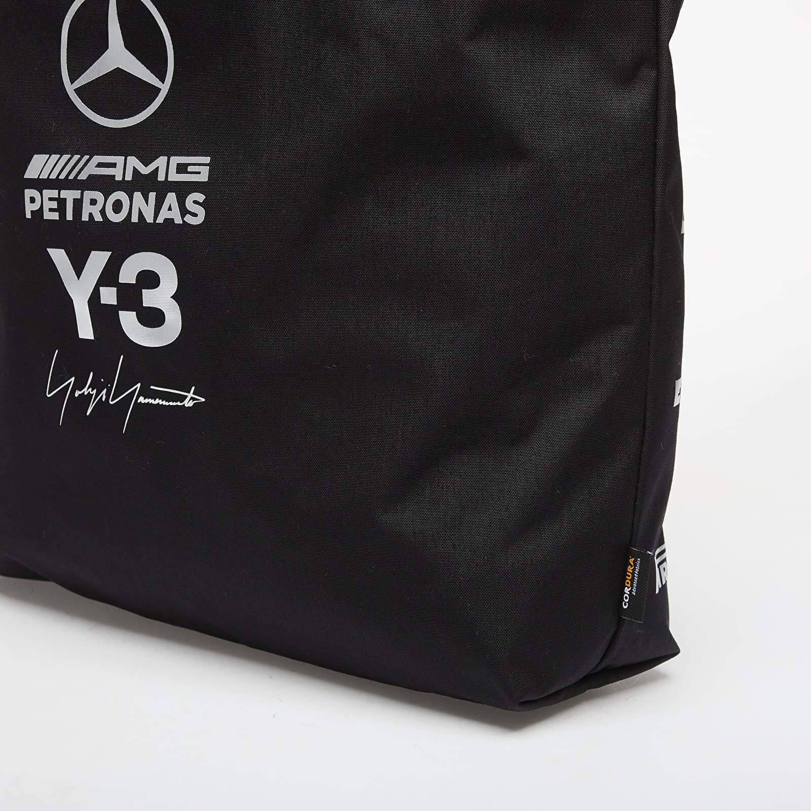 Y-3 Чанта Mercedes AMG Petronas Formula 1 Team Tote Black