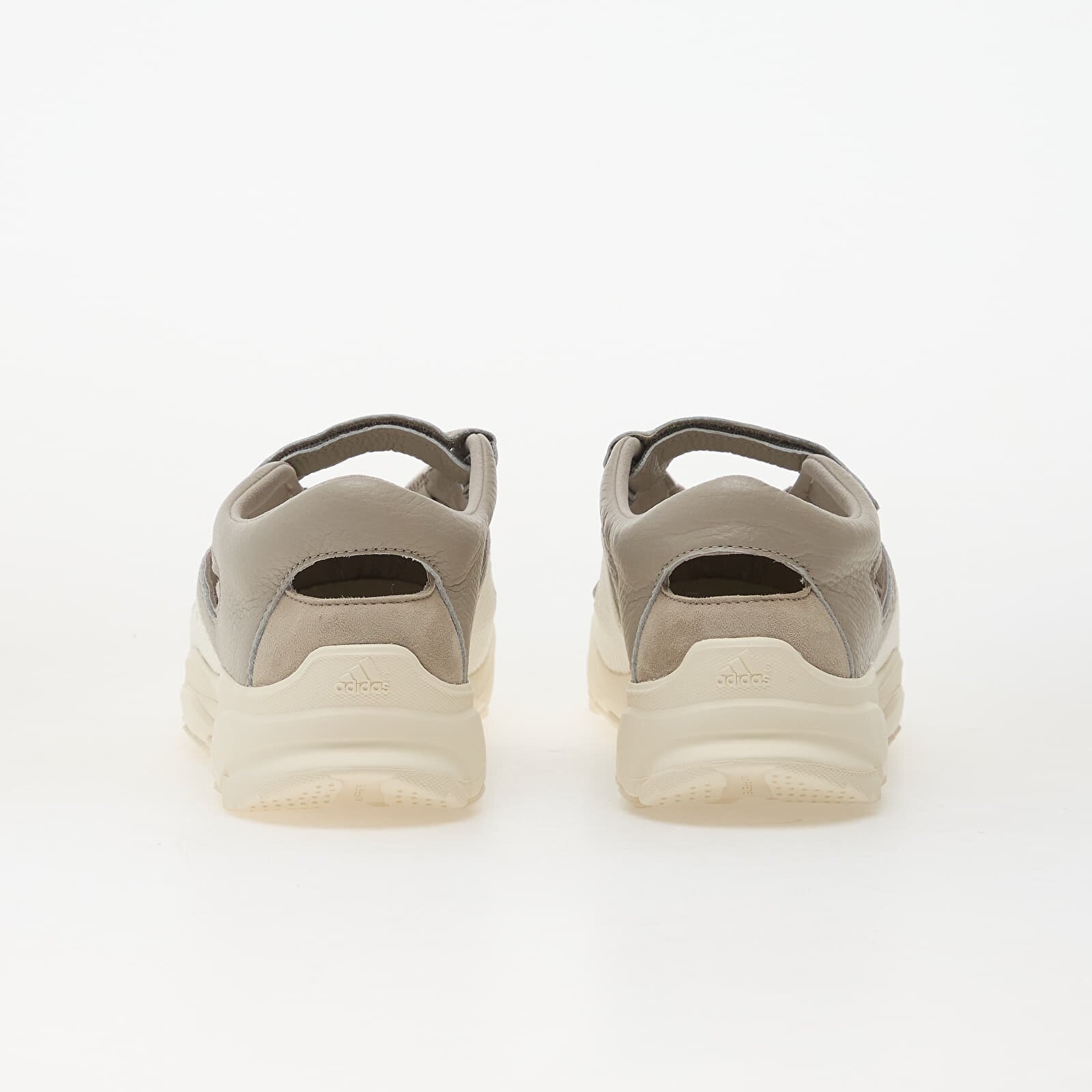 Y-3 Обувки Gsg9 Sandal Off White/ Off White/ Light Brown
