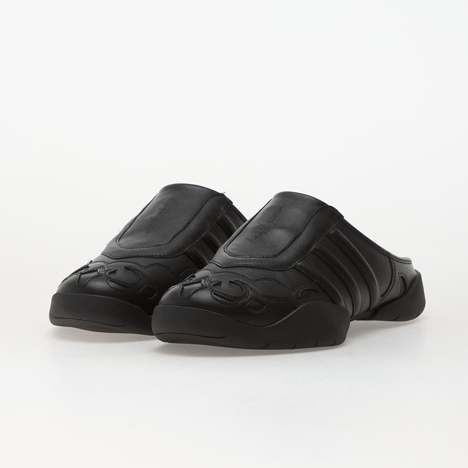 Y-3 Обувки Regu Mule Black/ Black/ Black