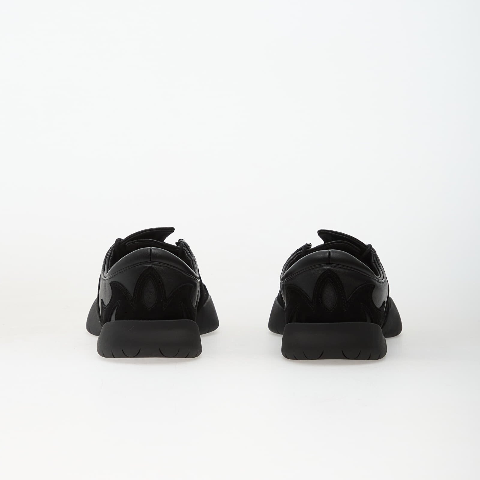 Y-3 Сникърси Regu Leather Black/ Black/ Black