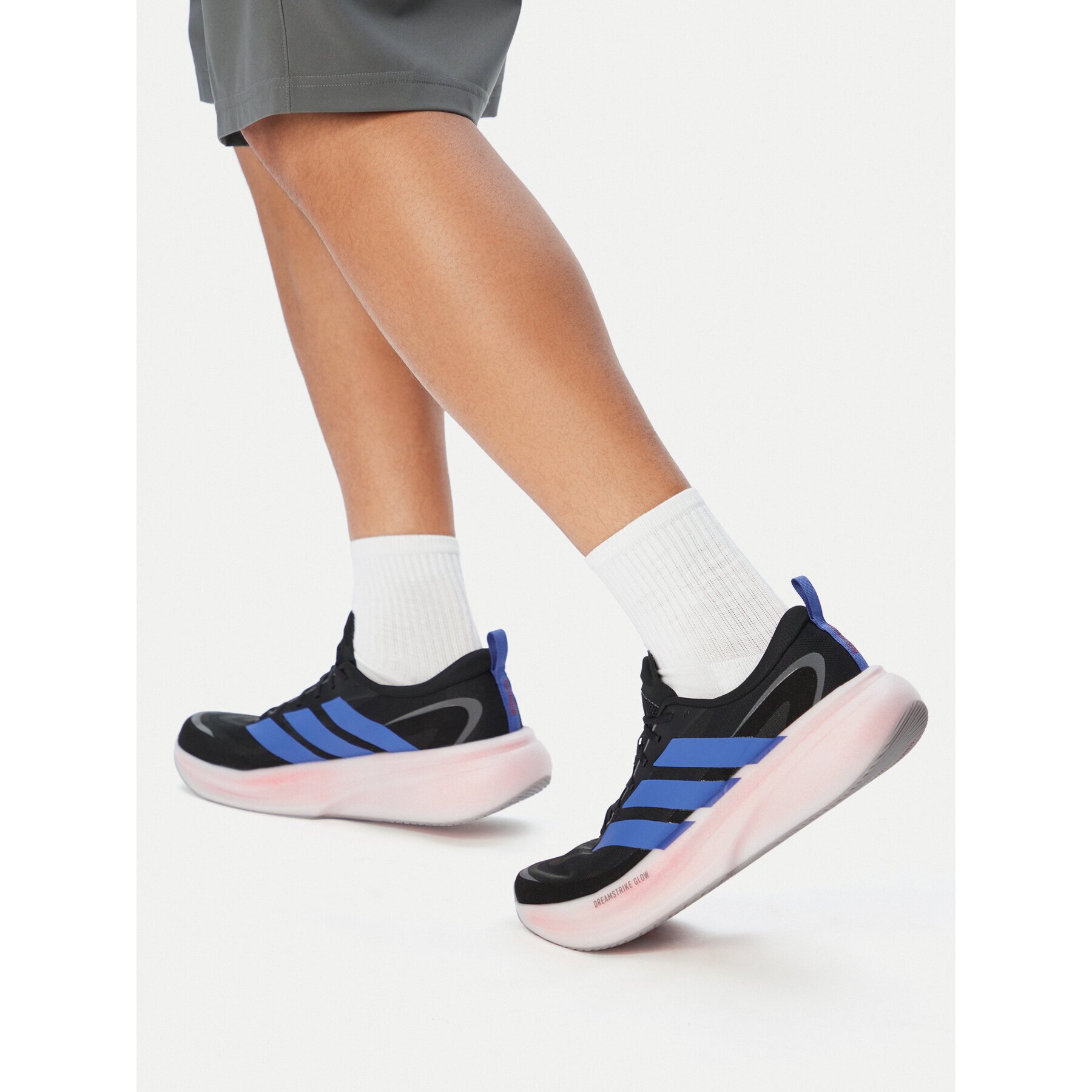 adidas Маратонки за бягане Supernova Glide Running Shoes KI8025