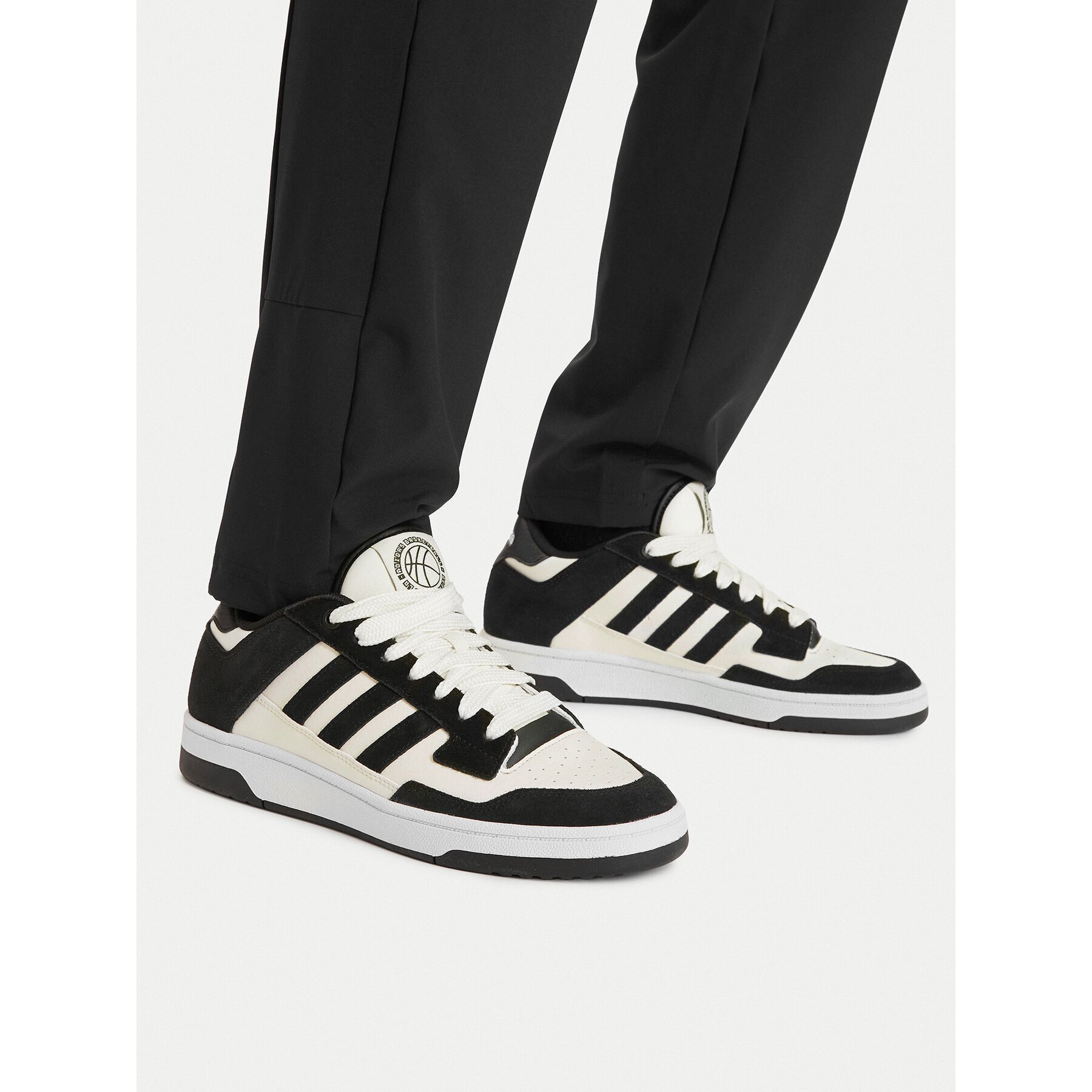 adidas Сникърси Rapid Court Low JP5255
