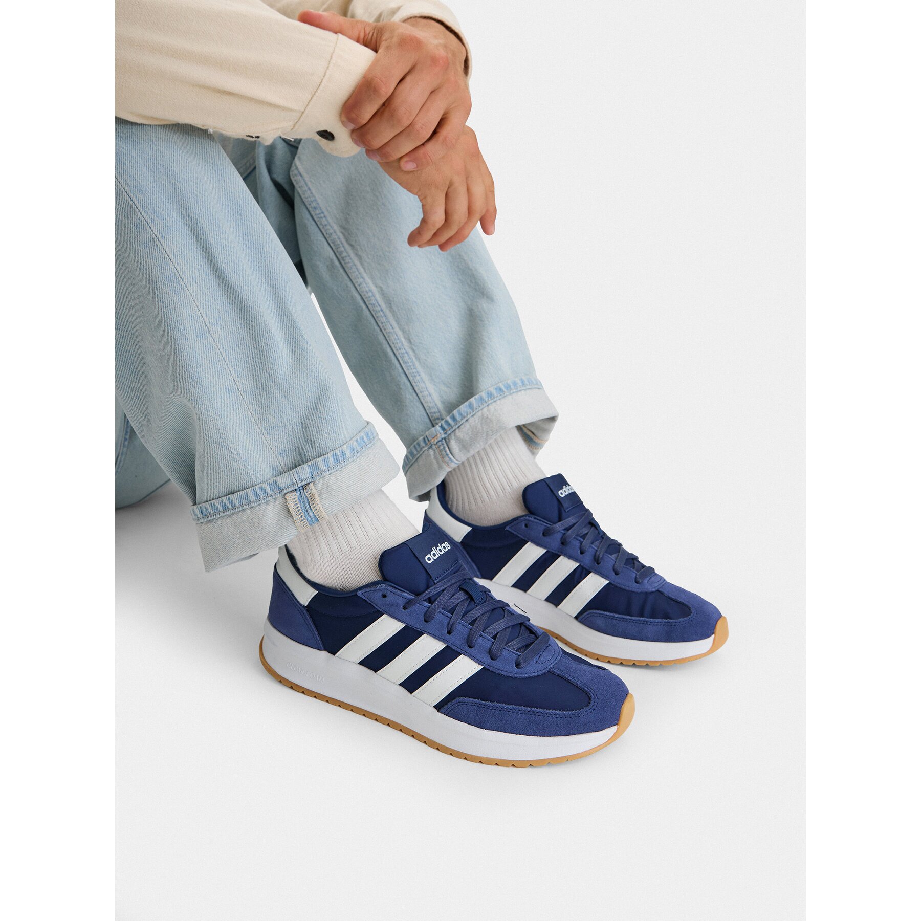 adidas Сникърси Run 70S 2.0 IH8586