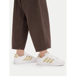 adidas Сникърси Streettalk IH4316