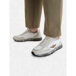 Aeronautica Militare Сникърси 261SC0276UCT04327