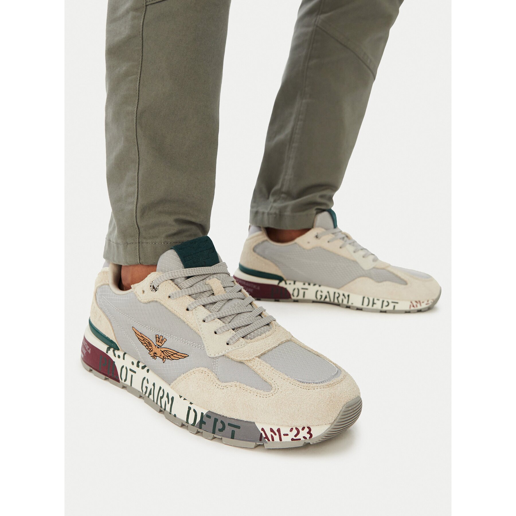 Aeronautica Militare Сникърси 262SC0276UCT03546