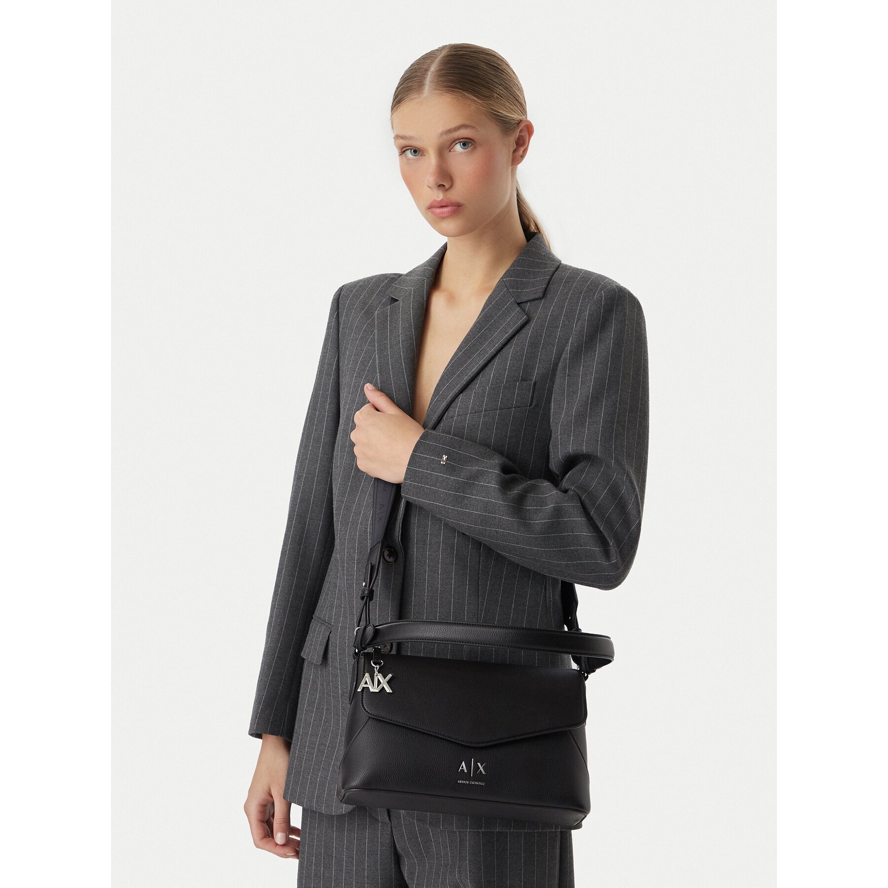 Armani Exchange Дамска чанта XW003145 AF26569 UC001 Черен