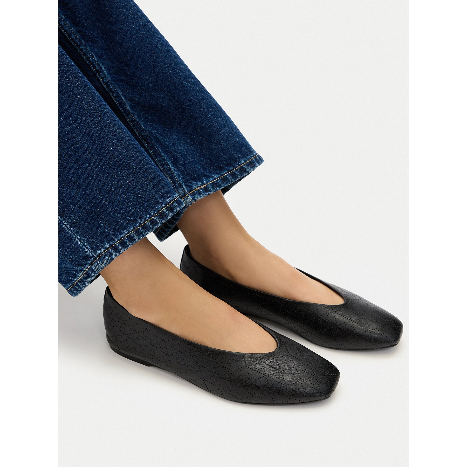 Calvin Klein Балеринки Square Ballerina Aop Lth HW0HW02936