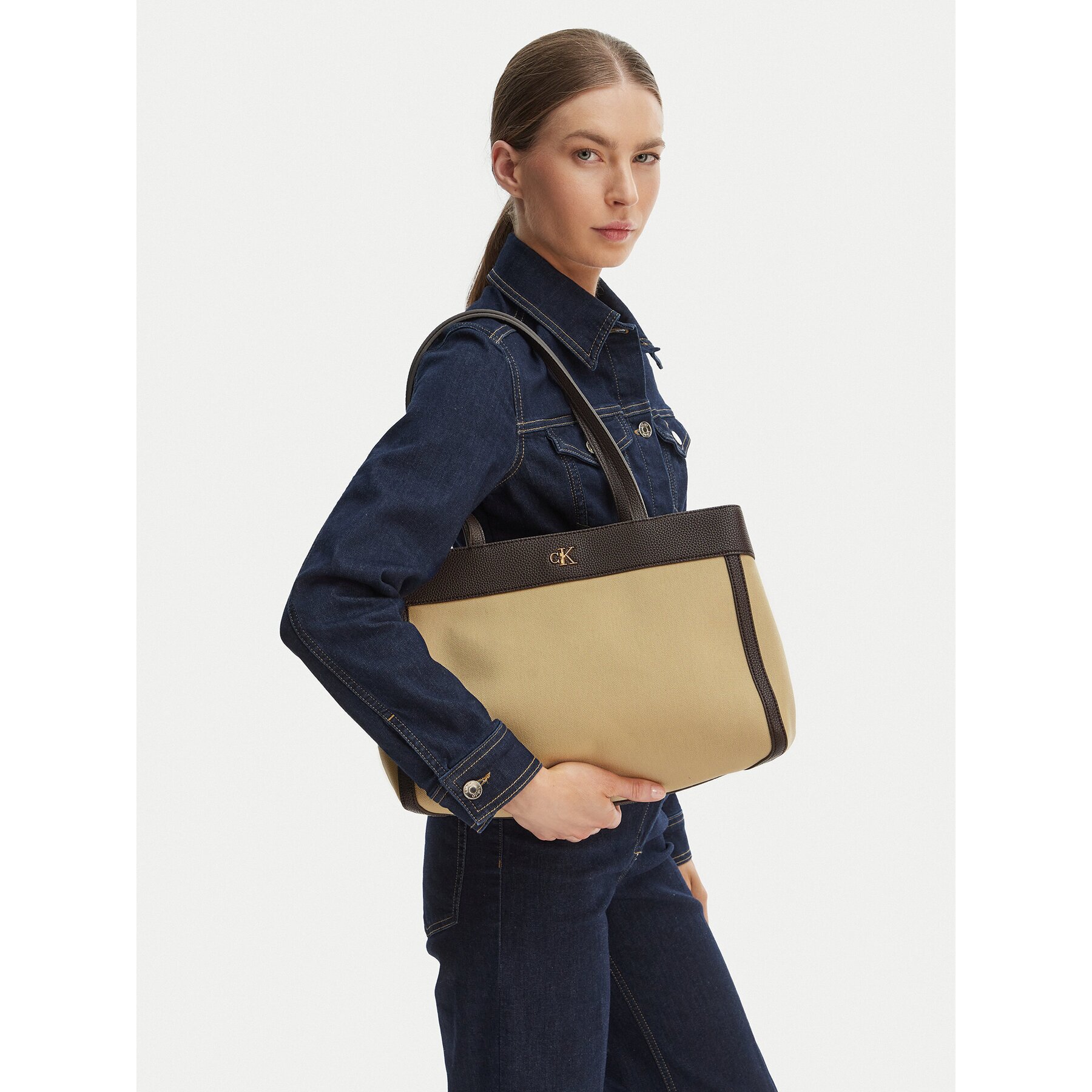Calvin Klein Дамска чанта Ck Canvas Medium Tote LV04F3503G