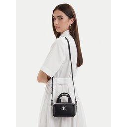Calvin Klein Дамска чанта Contrast Ck Mini Bauletto Bag LV04F1257G