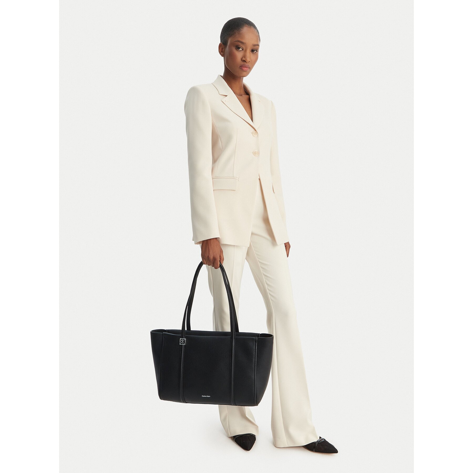 Calvin Klein Дамска чанта Emblem Hw Pebble Tote LV04F3424G