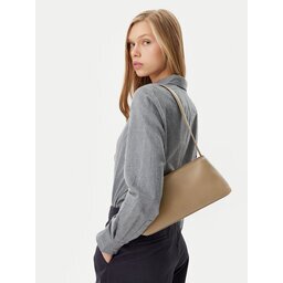Calvin Klein Дамска чанта Embossed Logo Shoulder Bag K60K612550