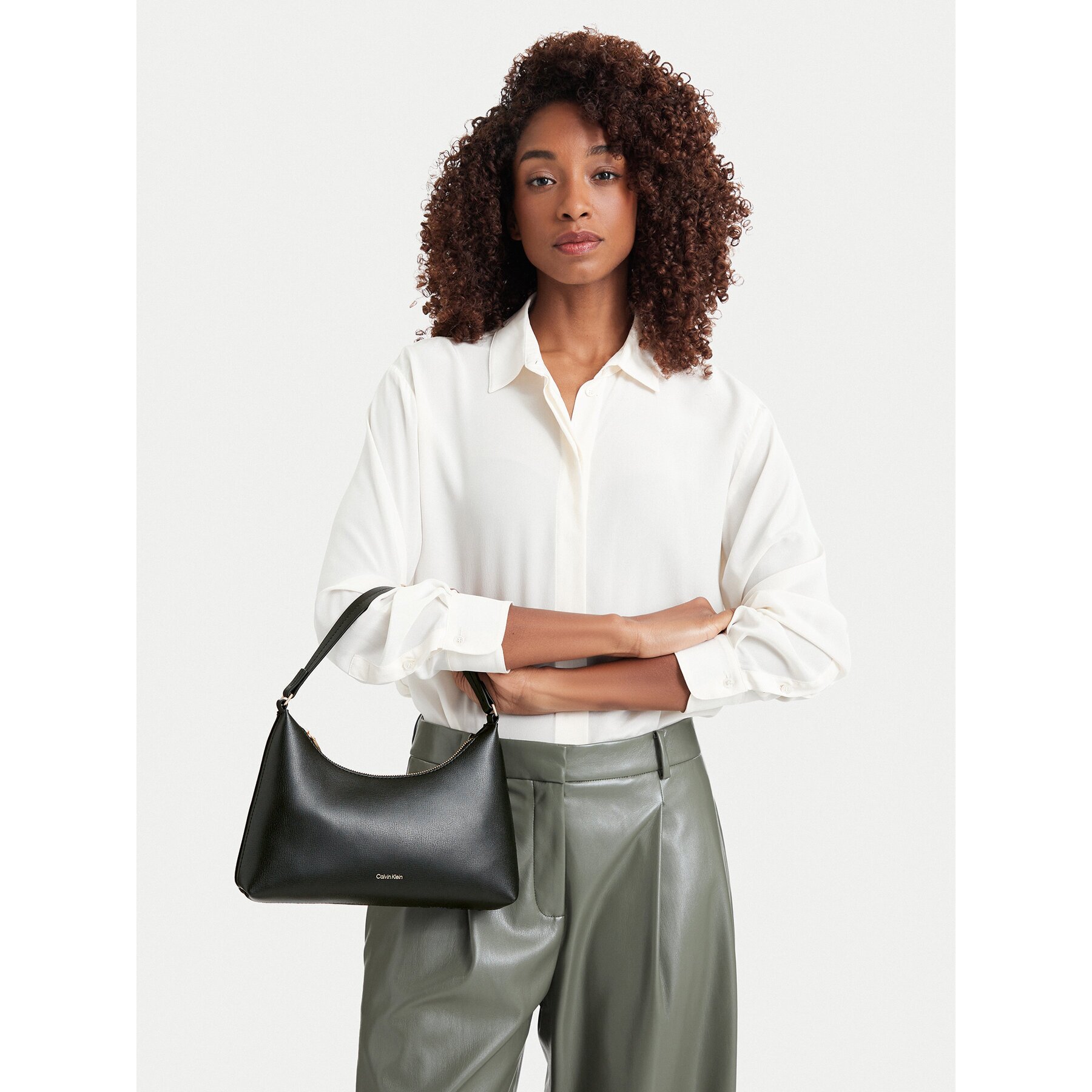 Calvin Klein Дамска чанта Foil Logo Small Shoulder Bag LV04F3890G