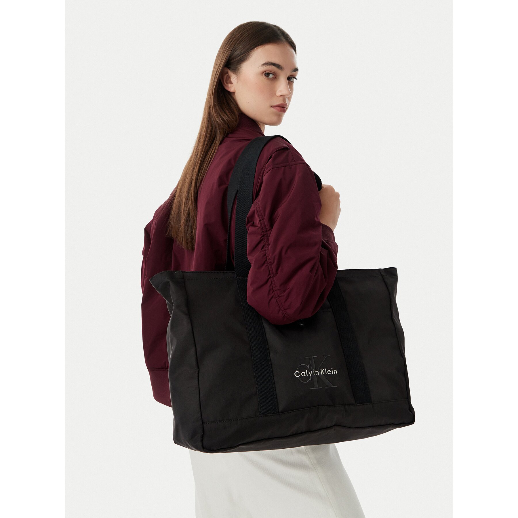 Calvin Klein Дамска чанта LV04D3528G