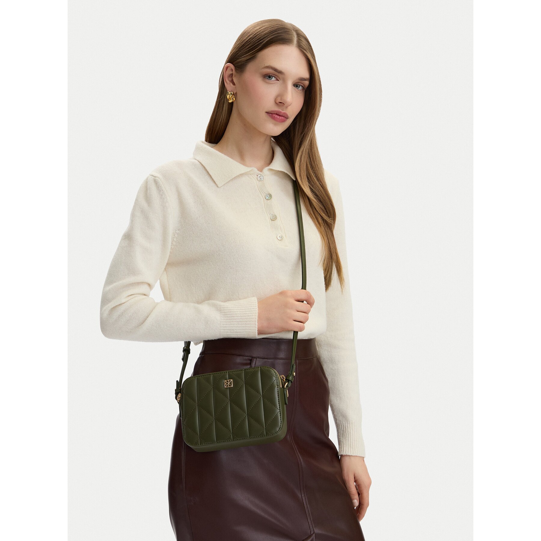 Calvin Klein Дамска чанта Quilted Double Zip Camera Bag LV04F3328G