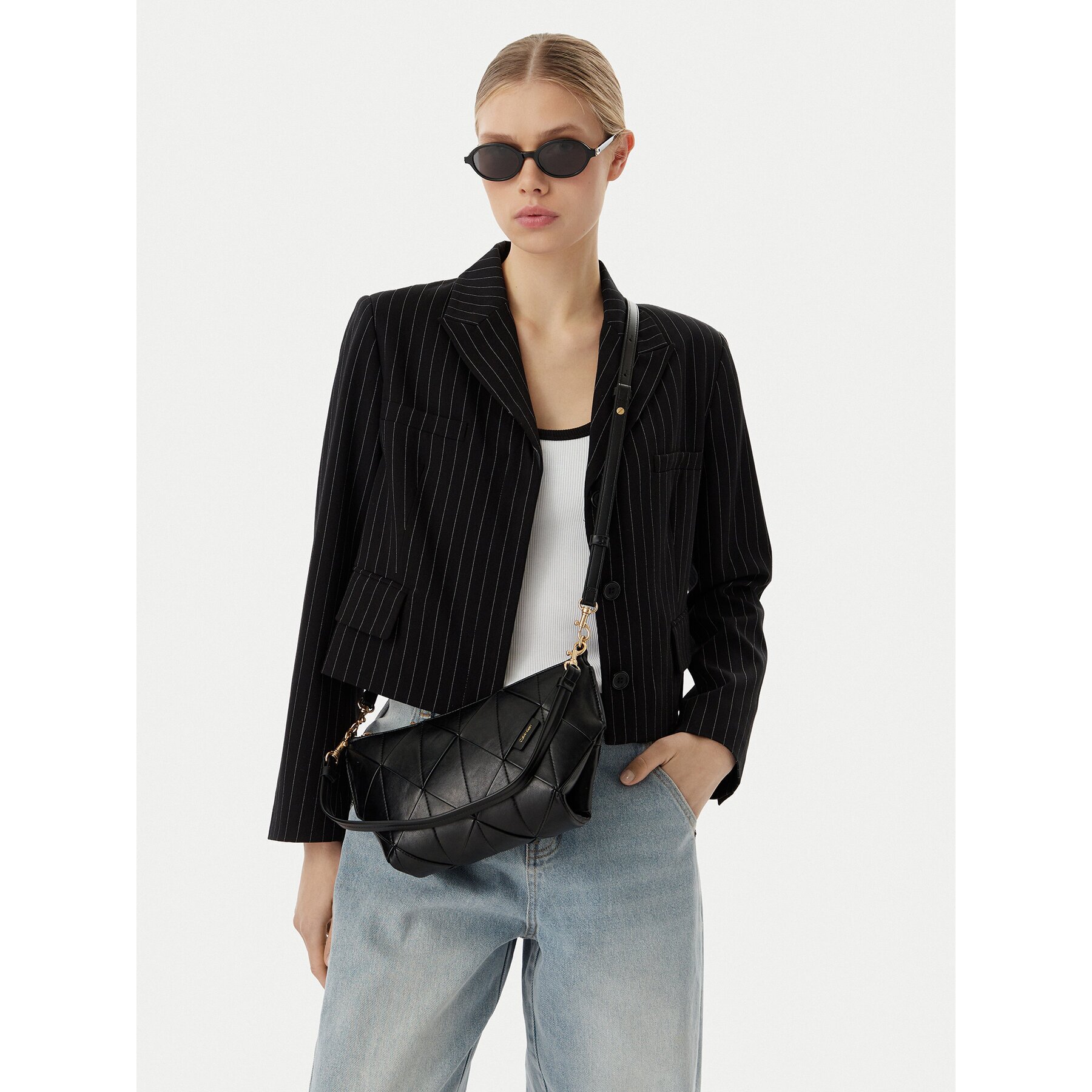 Calvin Klein Дамска чанта Woven LV04F3546G