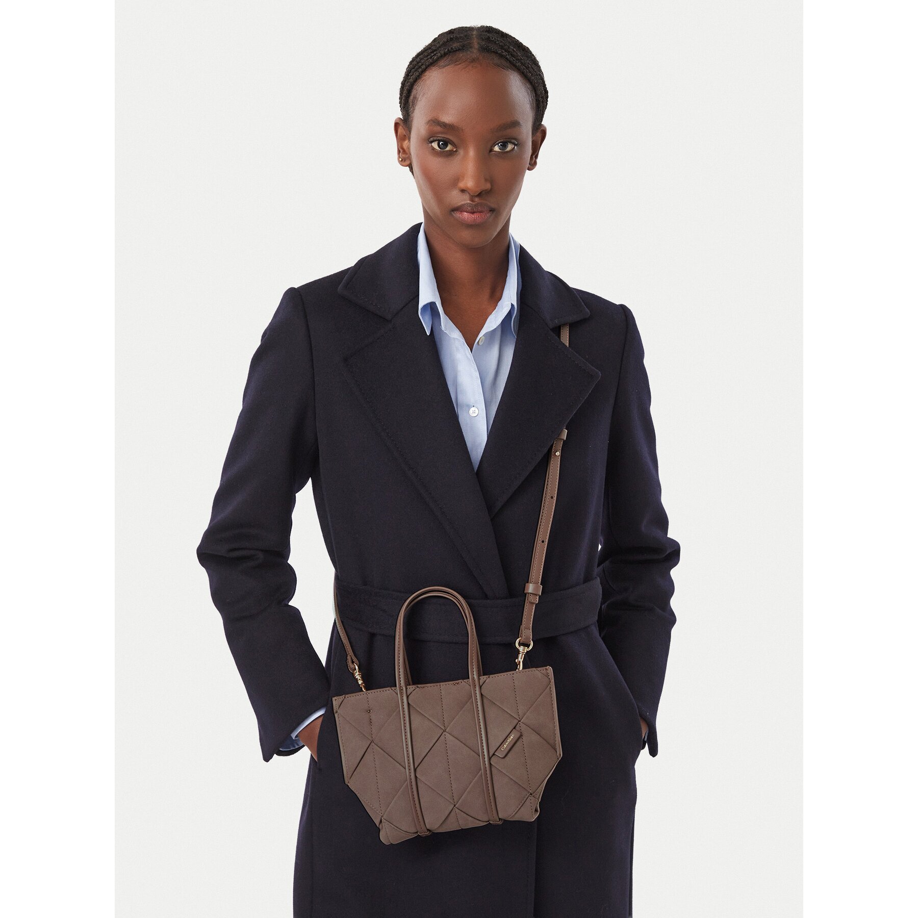 Calvin Klein Дамска чанта Woven Sueded Mini Tote Crossbody LV04F3696G