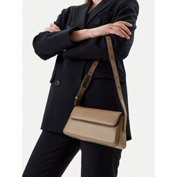 Calvin Klein Jeans Дамска чанта Belted Small Shoulder Bag LV04K3110G