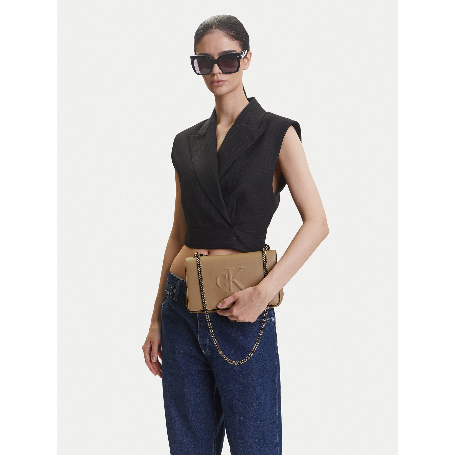 Calvin Klein Jeans Дамска чанта Sculpted Ew Flap25 Shoulder Bag LV04K3035G