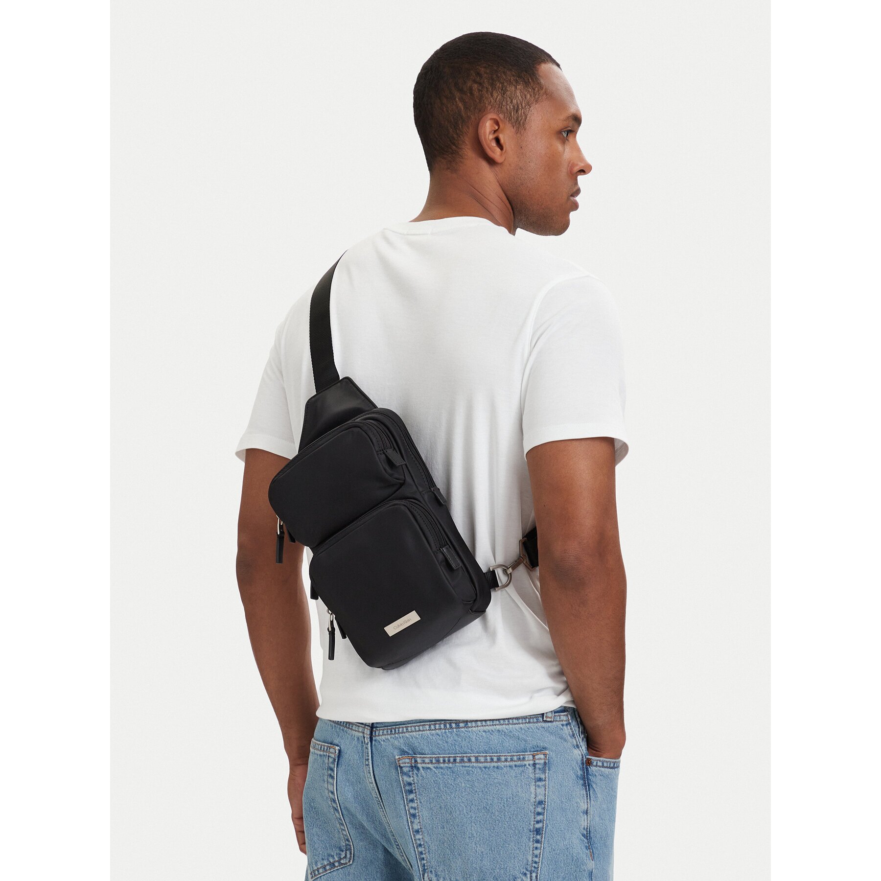 Calvin Klein Мъжка чантичка Clean Square LV04D3377G