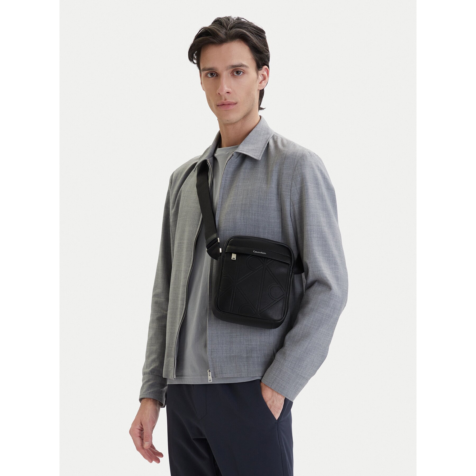 Calvin Klein Мъжка чантичка Emblem Aop Emboss Reporter LV04D3331G