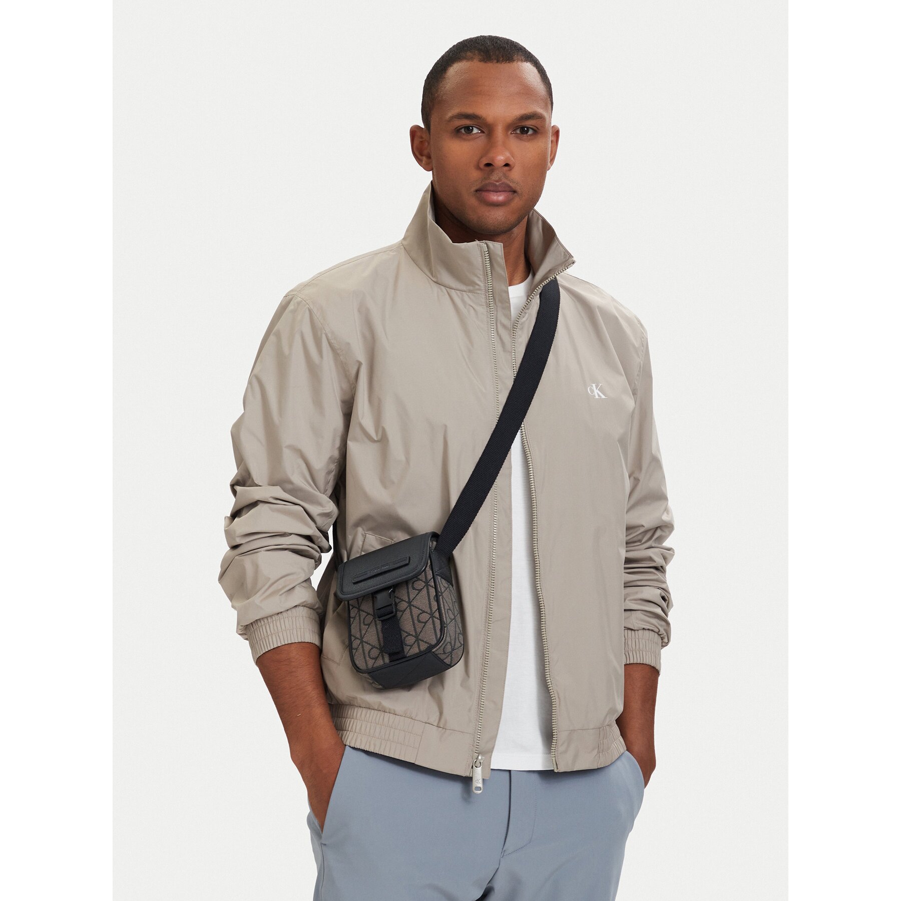 Calvin Klein Мъжка чантичка Mixed Emblem Aop LV04D3527G