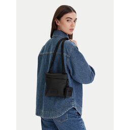 Calvin Klein Мъжка чантичка Puffer Utility Flatpack LV04D3224G