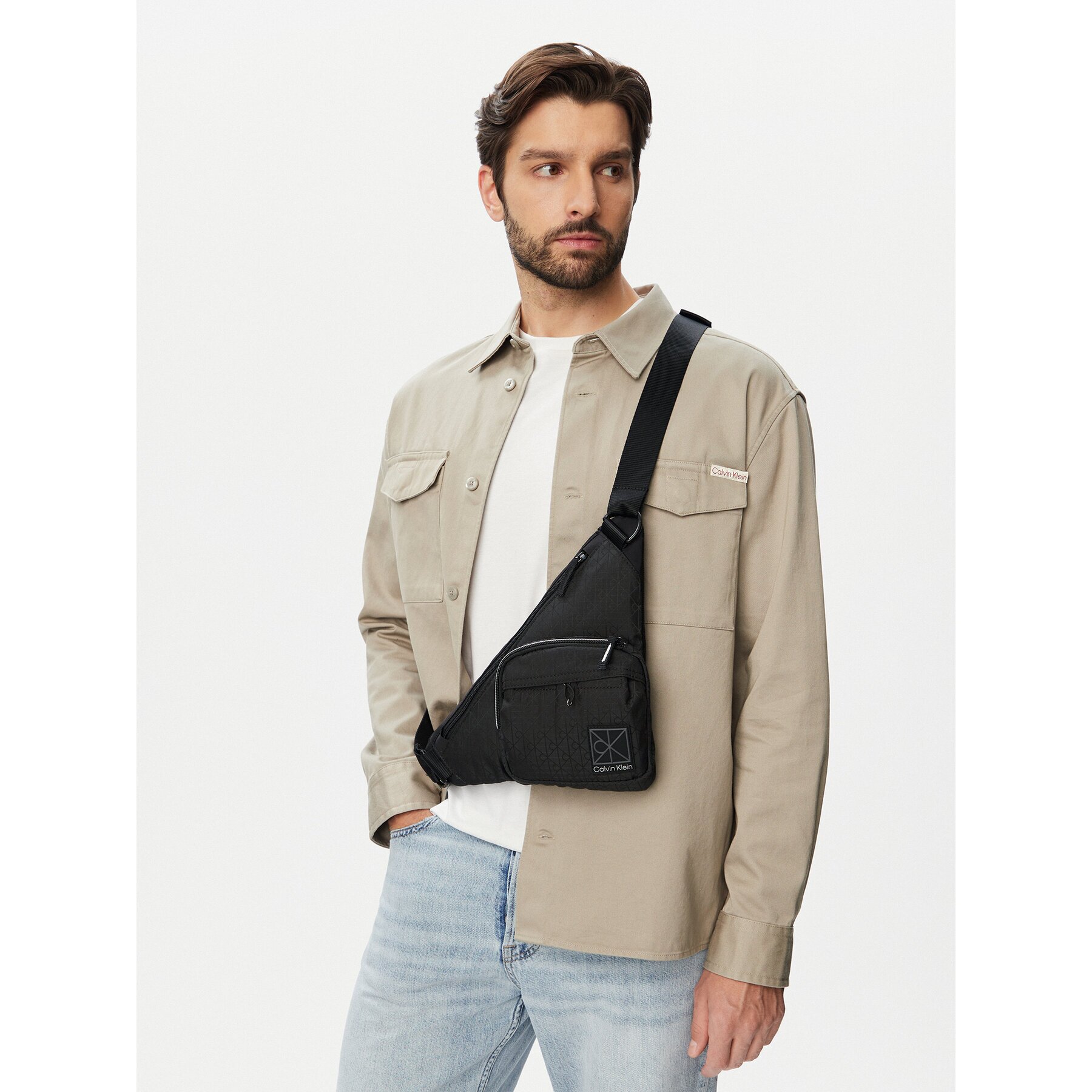 Calvin Klein Мъжка чантичка Utility Emblem Aop Crossbody LV04D3386G