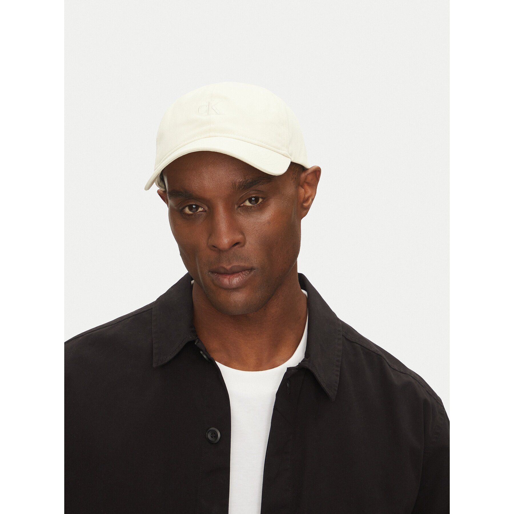 Calvin Klein Шапка с козирка 6 Panel Small Monogram LV04G5002G