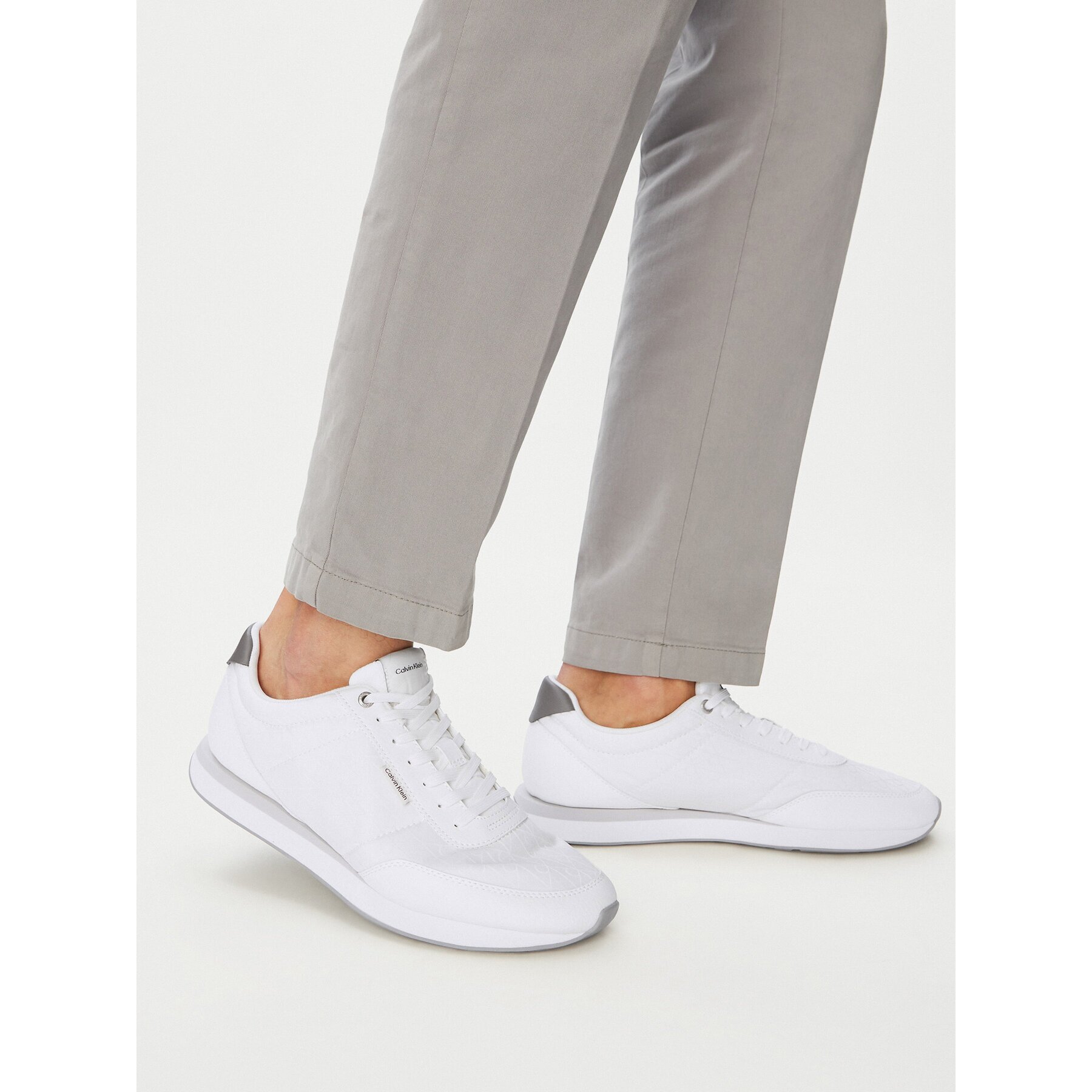 Calvin Klein Сникърси Retro Runner T Lth Aop Ny HM0HM02213