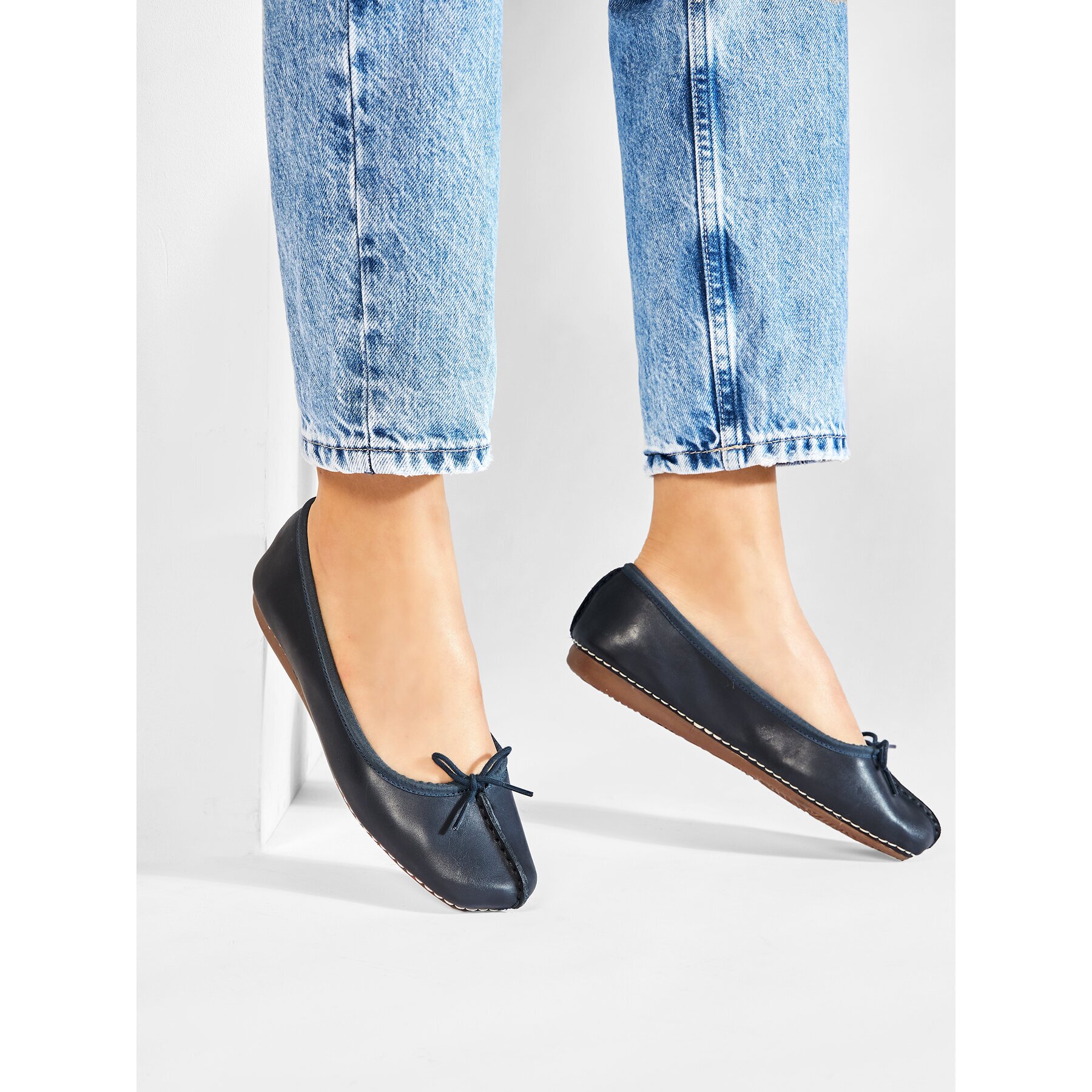 Clarks Балеринки Freckle Ice 203529324