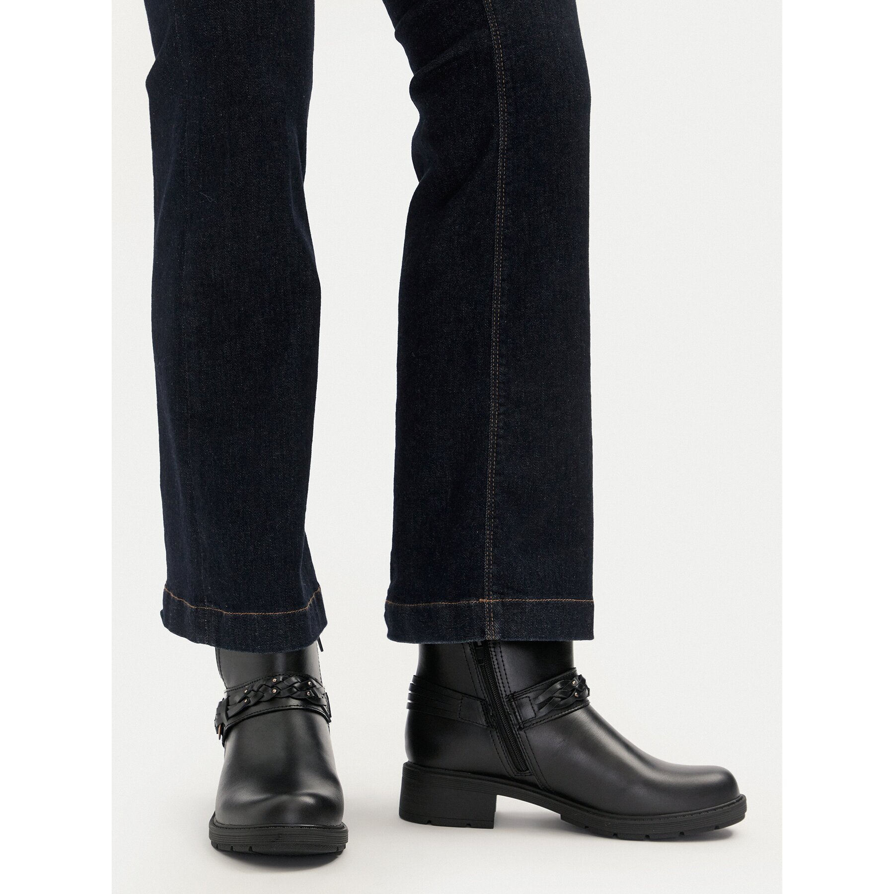 Clarks Боти Hearth Kaylie 26179613