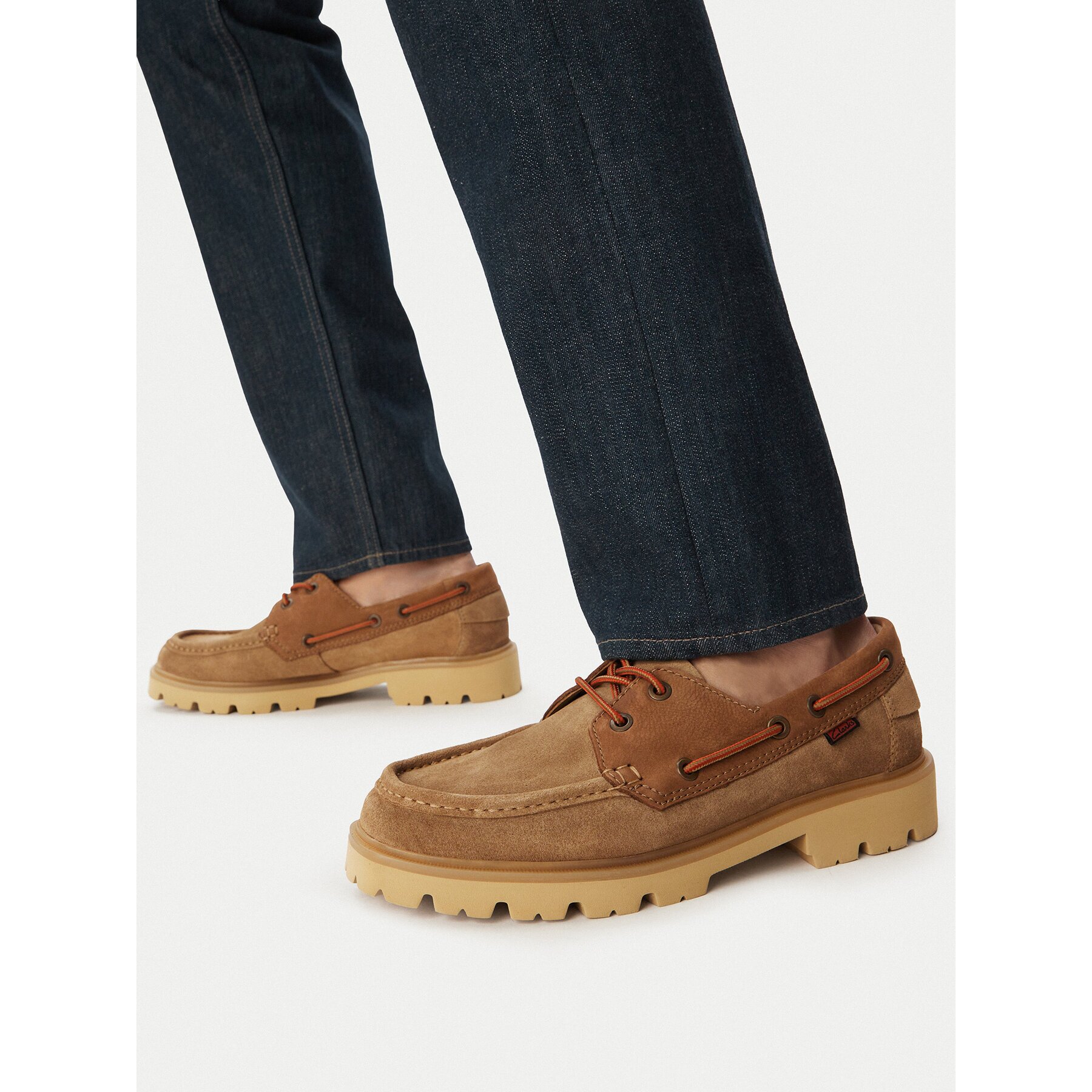 Clarks лоуфъри с дебела подметка Cleyhill Boat 26186178
